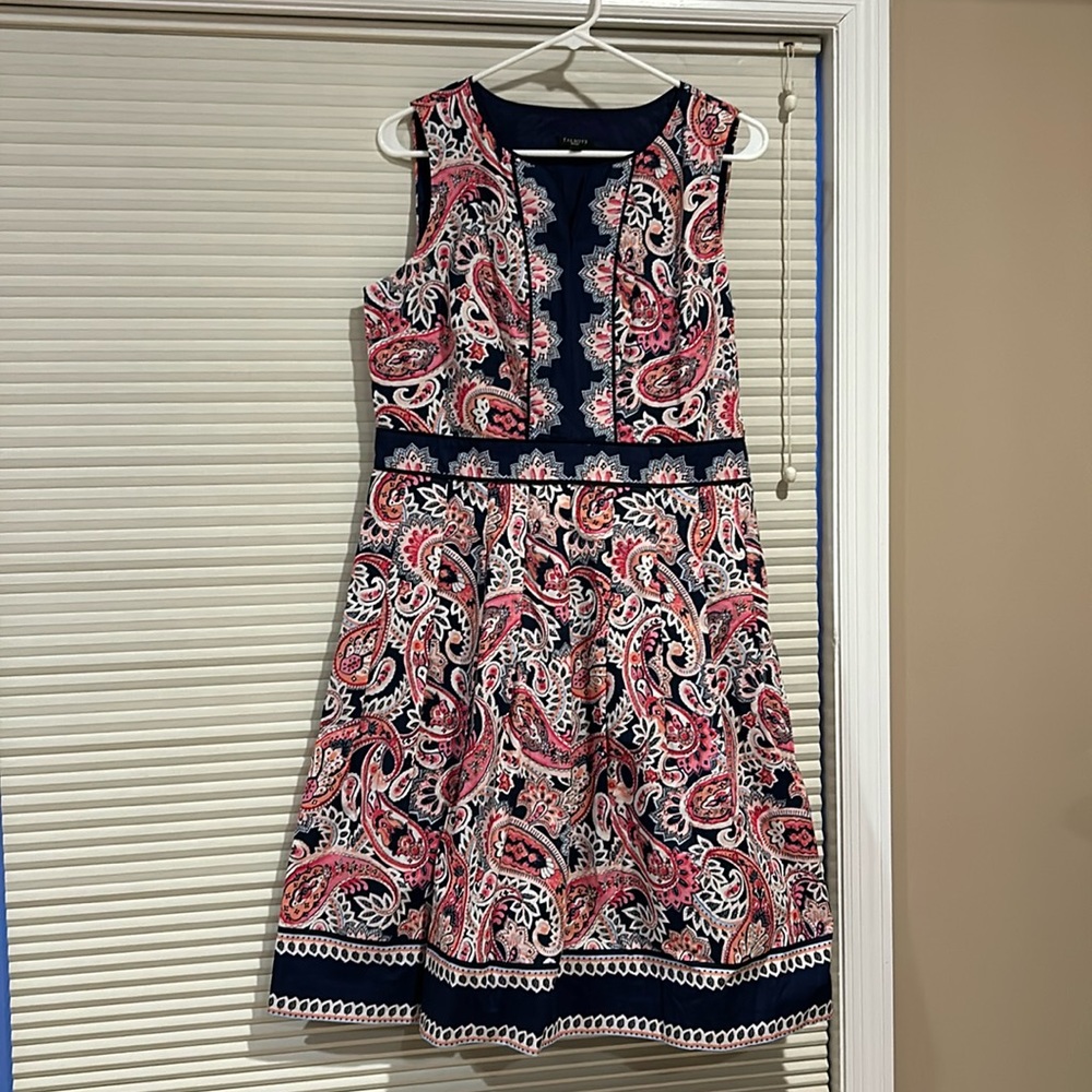 Talbots women’s Petites sleeveless dress, size 12P, pink, navy blue, paisley